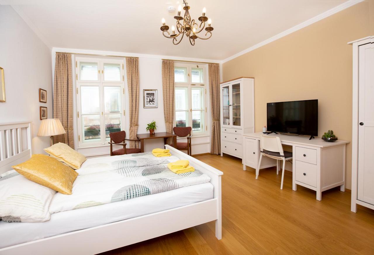 Tabor Residenz Apartment Wina Bagian luar foto