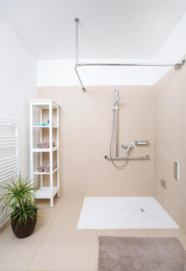 Tabor Residenz Apartment Wina Bagian luar foto