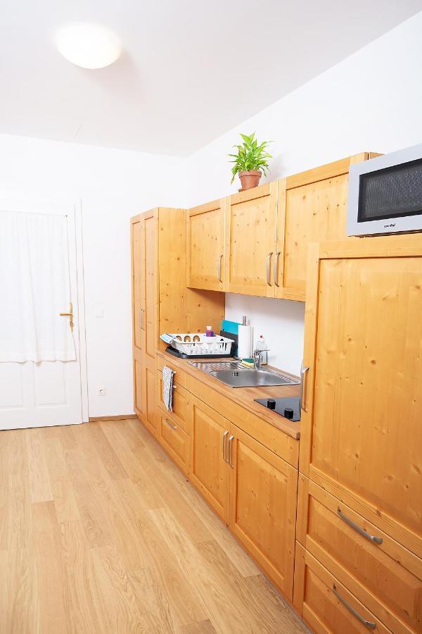 Tabor Residenz Apartment Wina Bagian luar foto