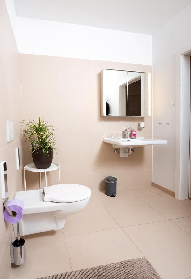 Tabor Residenz Apartment Wina Bagian luar foto